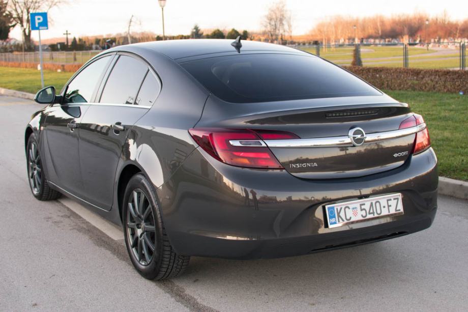 Opel insignia 2016