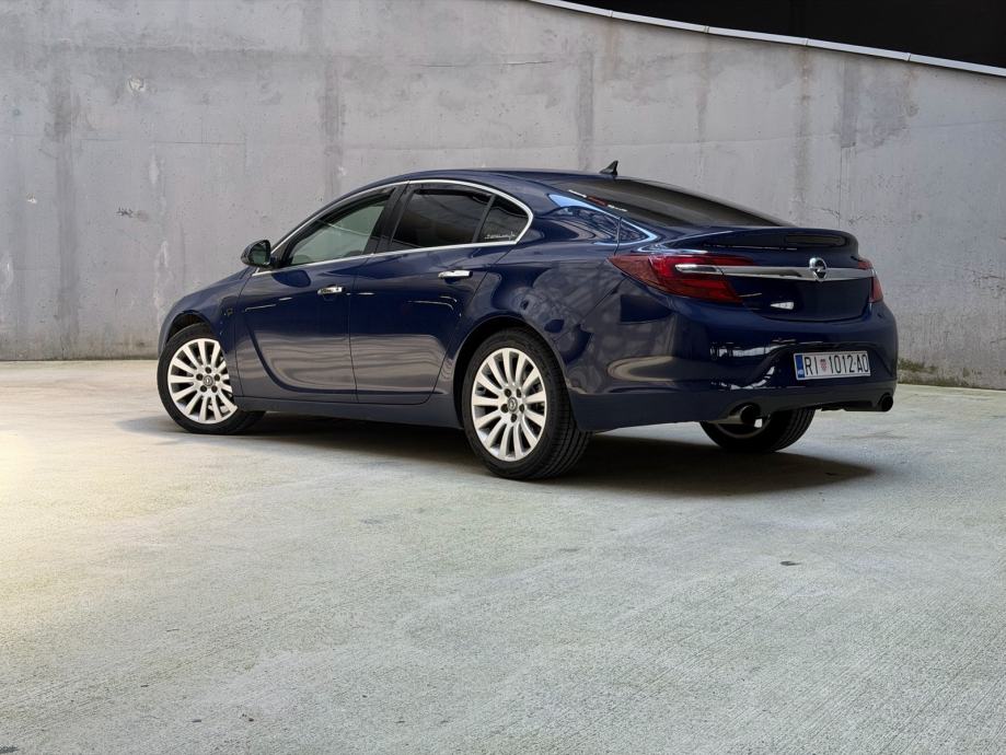 Opel Insignia 2,0 CDTI, fotografija 5