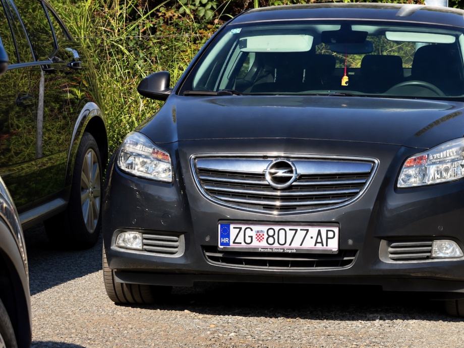 Opel Insignia 2,0 CDTI, fotografija 2