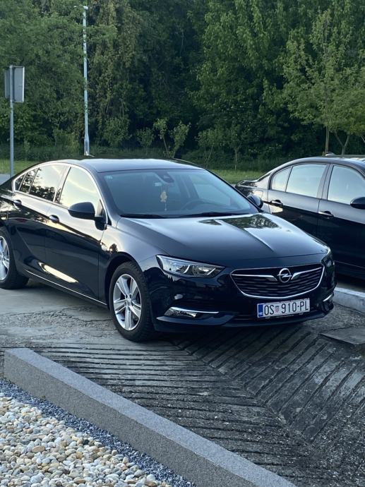 Opel Insignia 2,0 CDTI, fotografija 2
