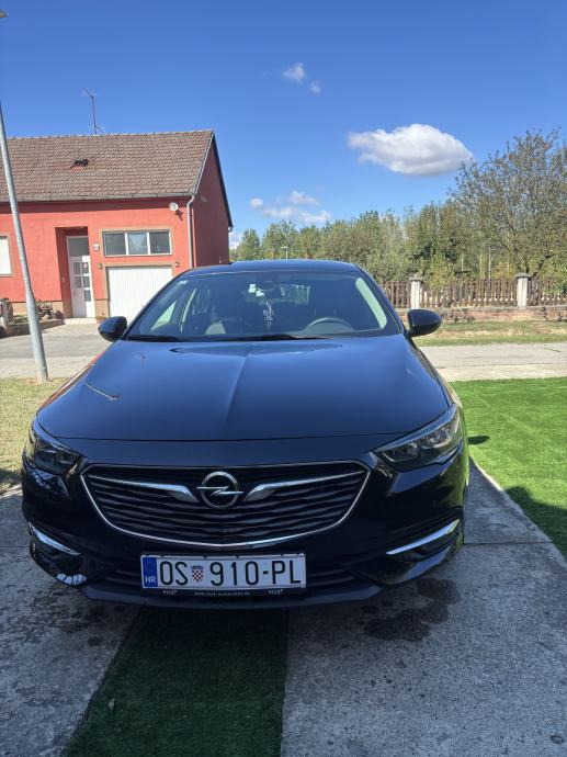 Opel Insignia 2,0 CDTI, fotografija 3