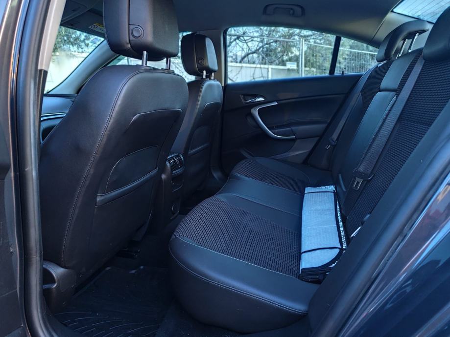 Opel Insignia 2,0 CDTI, fotografija 6