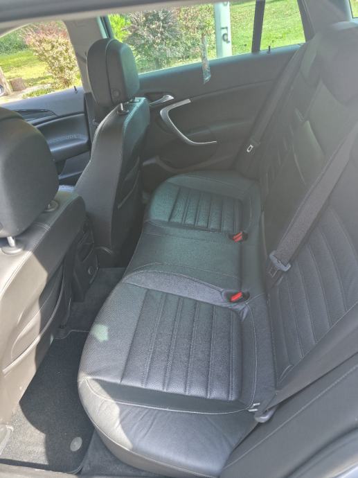 Opel Insignia 2,0 CDTI Sport, fotografija 8