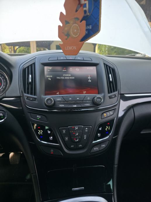 Opel Insignia 2,0 CDTI Sport, fotografija 11