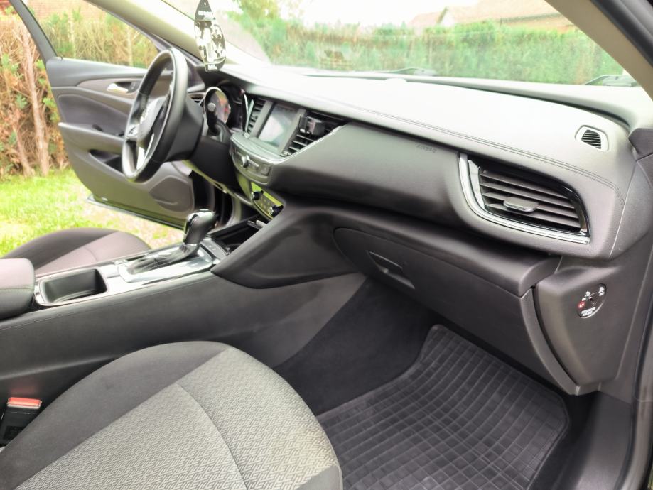 Opel Insignia benzin automatik, fotografija 10