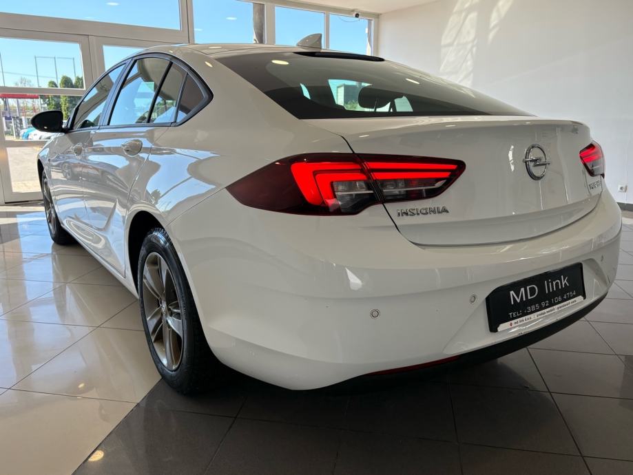 Opel Insignia Grand Sport 1,6 CDTI, fotografija 16