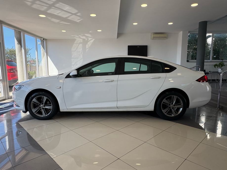 Opel Insignia Grand Sport 1,6 CDTI, fotografija 18