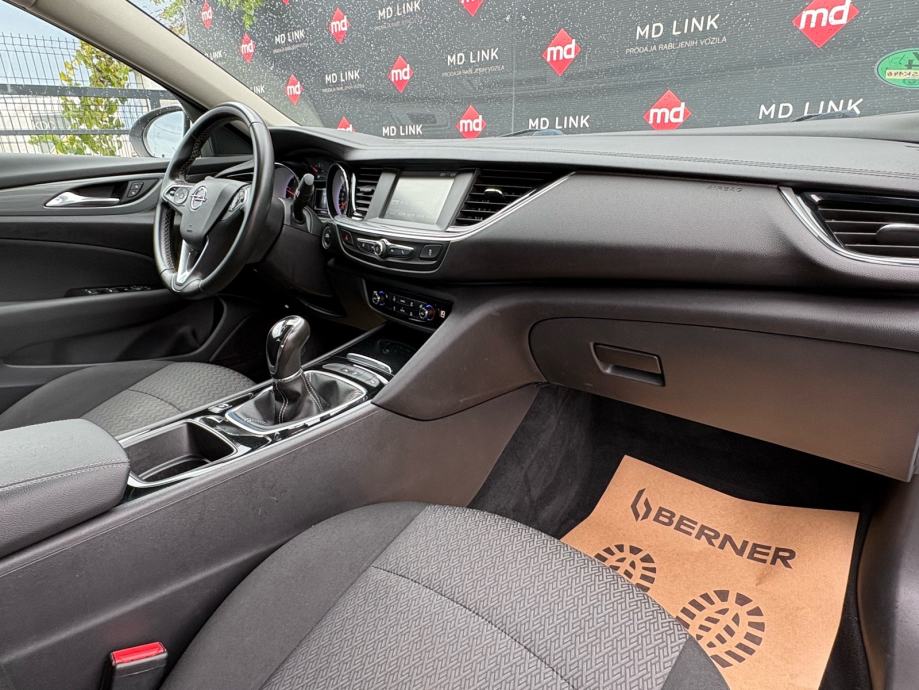 Opel Insignia Grand Sport 1,6 CDTI, fotografija 20