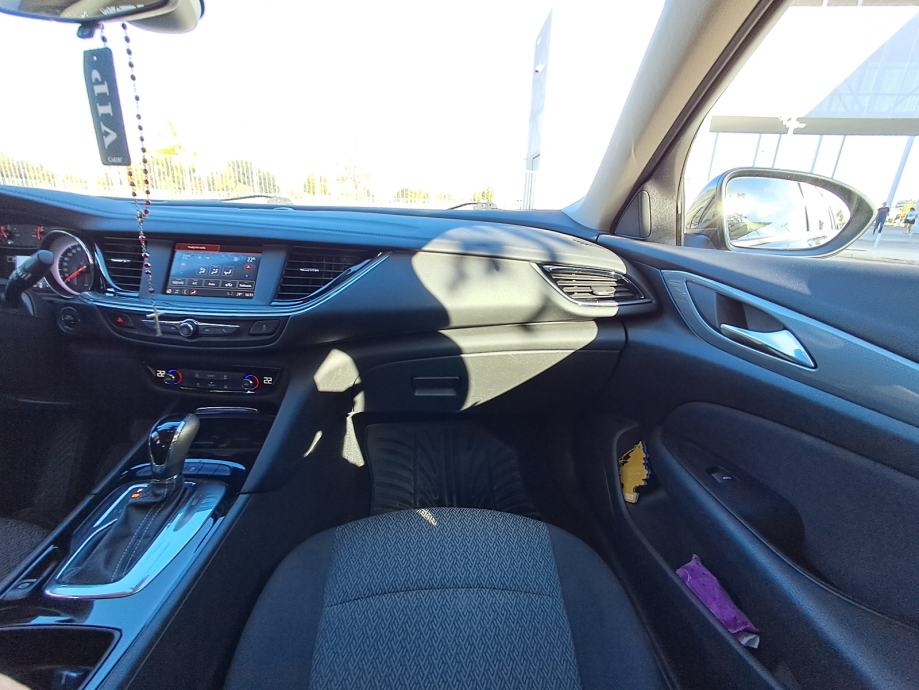 Opel Insignia Grand Sport Edition 1.5 AT6, fotografija 17