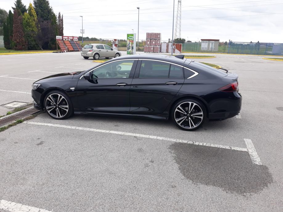 Opel Insignia 2018 Opc Line
