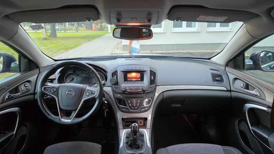 Opel Insignia Karavan (136 ks) • HR Auto • Reg. 07/2027 • Bez ulaganja, fotografija 11
