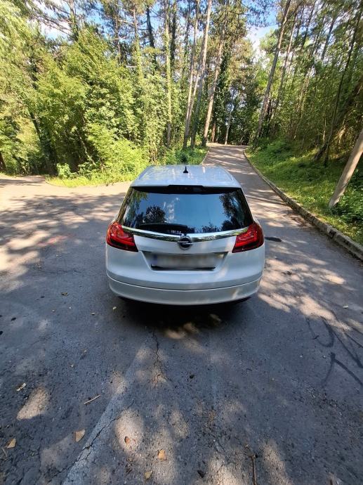 Opel Insignia Karavan 2,0 CDTI Sport, fotografija 6