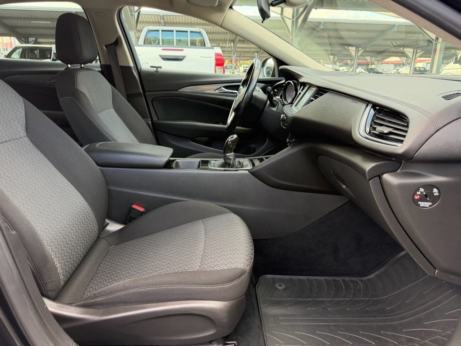 OPEL INSIGNIA SPORT 1.6 CDTI-BUSINESS-LED-HR AUTO-SERVISNA, fotografija 10