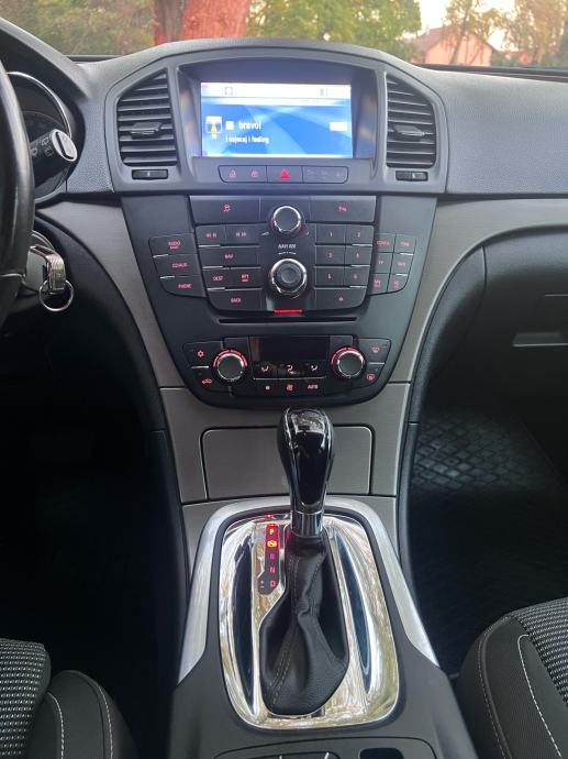 Opel Insignia (Sports tourer) 2.0 CDTI, fotografija 6