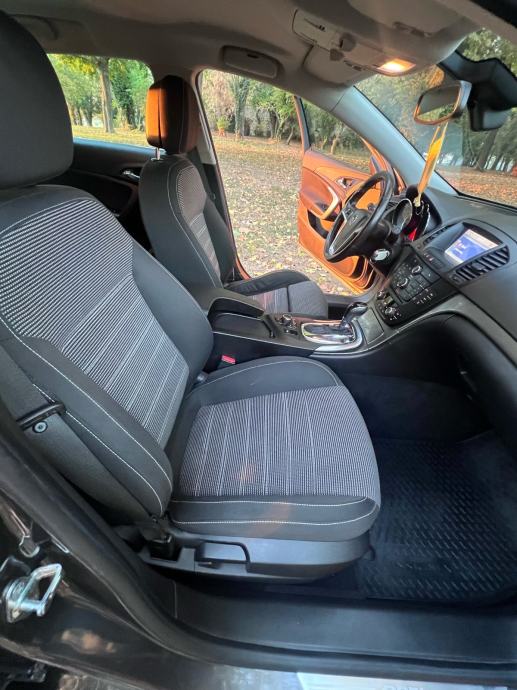 Opel Insignia (Sports tourer) 2.0 CDTI, fotografija 19