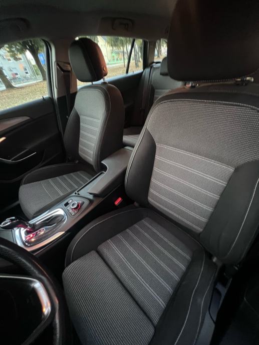 Opel Insignia (Sports tourer) 2.0 CDTI, fotografija 20