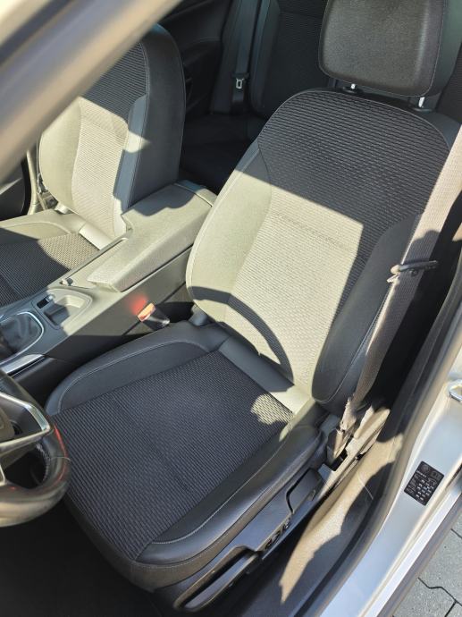 Opel Insignia Sports Tourer Sw 1,6 CDTi (Veliki servis), fotografija 8