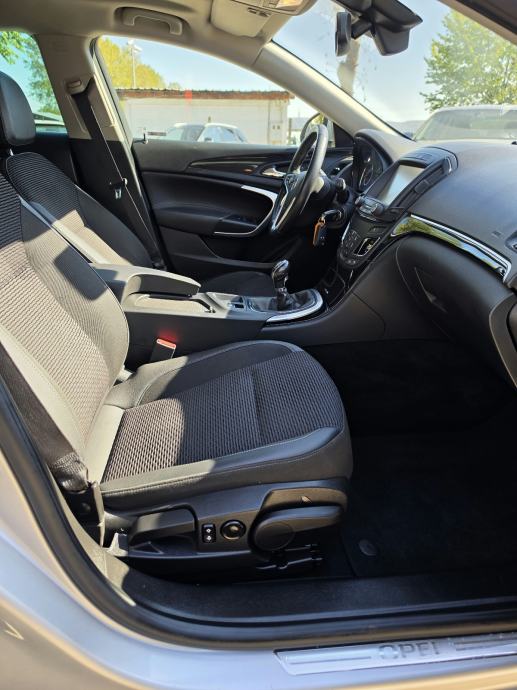 Opel Insignia Sports Tourer Sw 1,6 CDTi (Veliki servis), fotografija 12