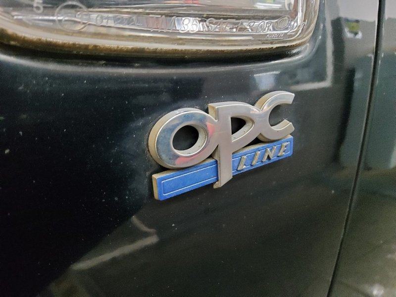 Opel Insignia ST 2.0 CDTI Ultimate OPC • ACC • AHK, fotografija 11