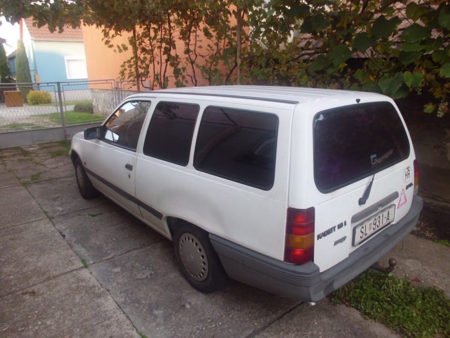 Opel Kadett Karavan 1.6  LS