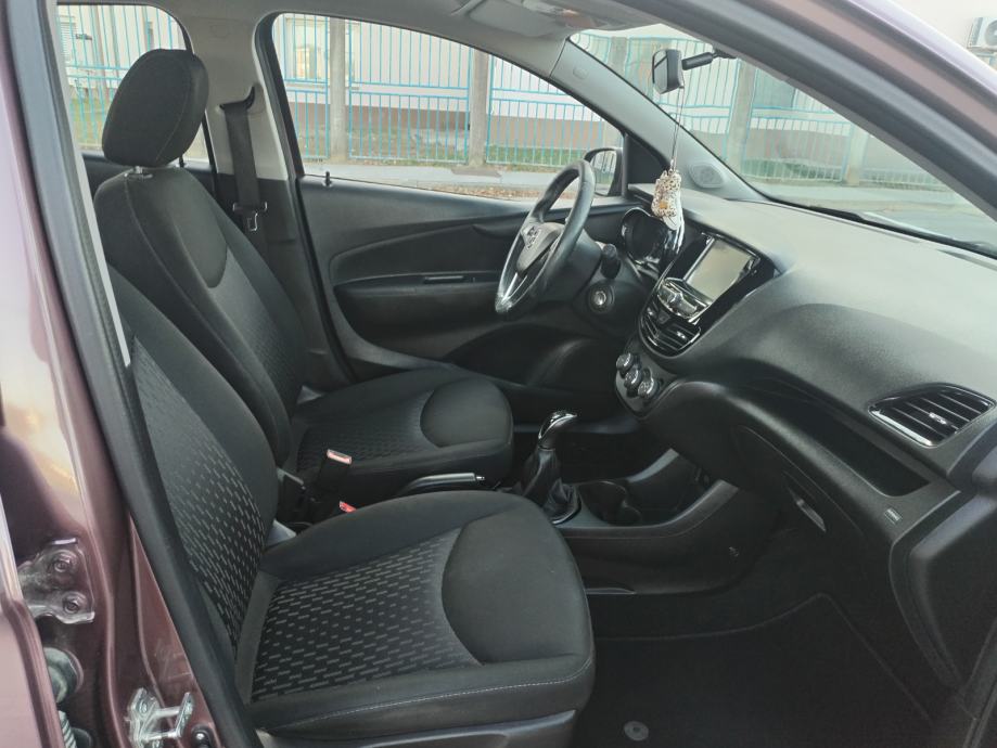 Opel Karl 1,0 i Rocks, fotografija 15