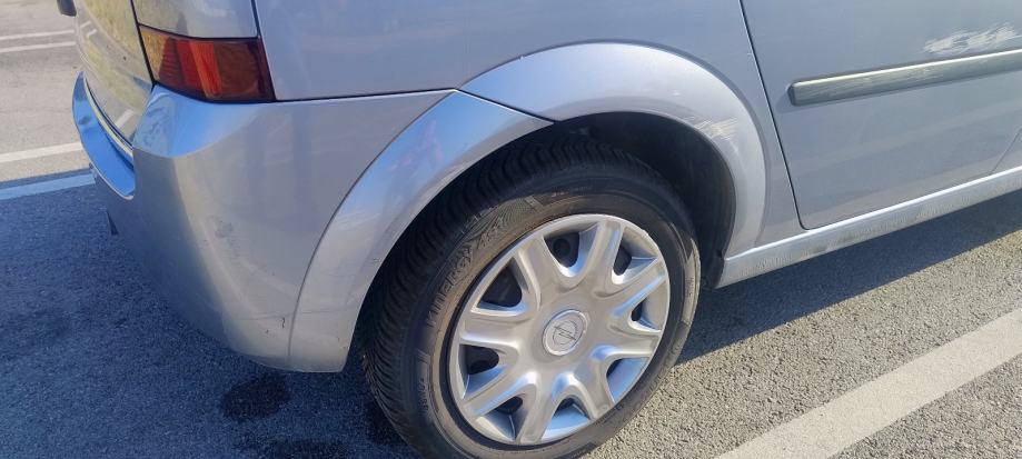 Opel Meriva 1,6 16V, fotografija 10