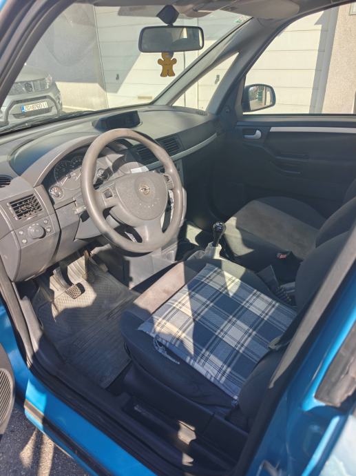 Opel Meriva 1,6 16V, fotografija 5