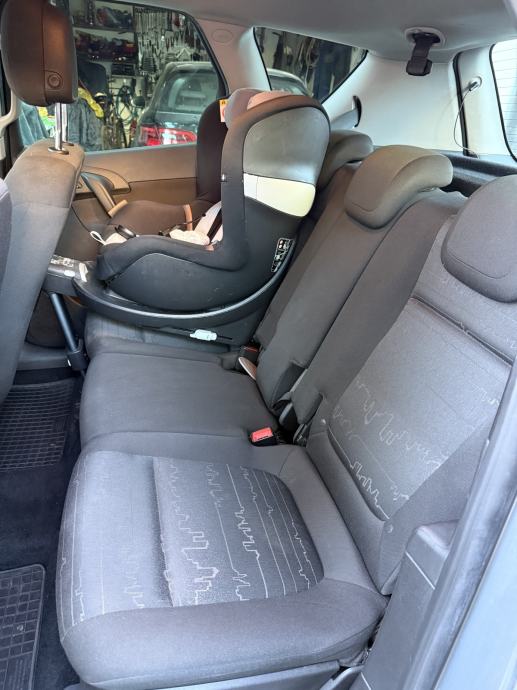 Opel Meriva 1,6 CDTI *Nije Uvoz*Kupljen u Autowillu, fotografija 4