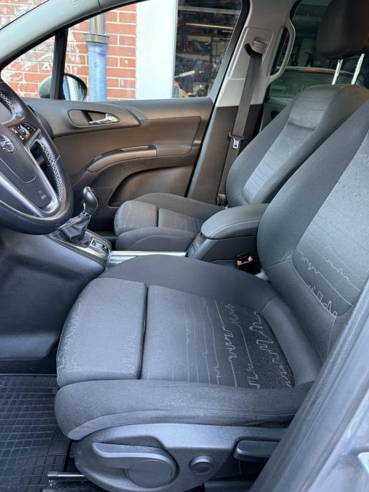 Opel Meriva 1,6 CDTI *Nije Uvoz*Kupljen u Autowillu, fotografija 6