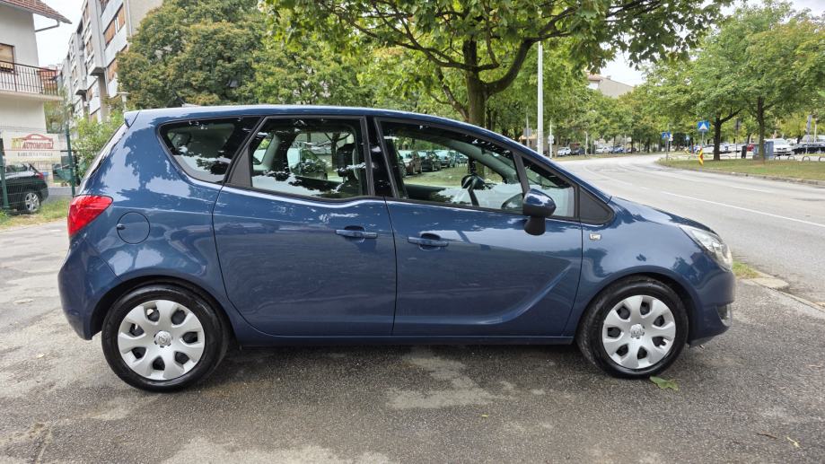 Opel Meriva 1,6 CDTI, vel. servis, klima, navi, kamera, TOP STANJE,,,, fotografija 10