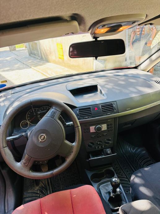 Opel Meriva 1,7 CDTI, fotografija 12