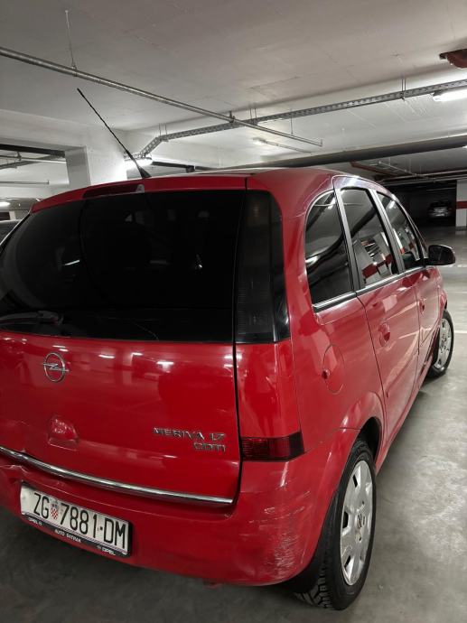 Opel Meriva 1,7 CDTI, fotografija 8