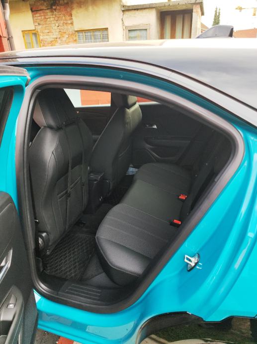 Opel Mokka 1,2 Turbo automatik, fotografija 2