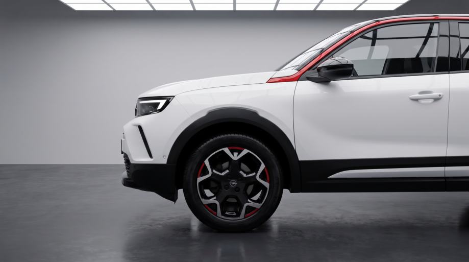 Opel Mokka GS LINE SAMO 40000 KM KAO NOVA!!!!, fotografija 9