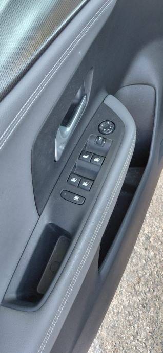 Opel Mokka 1,2 Turbo, fotografija 11