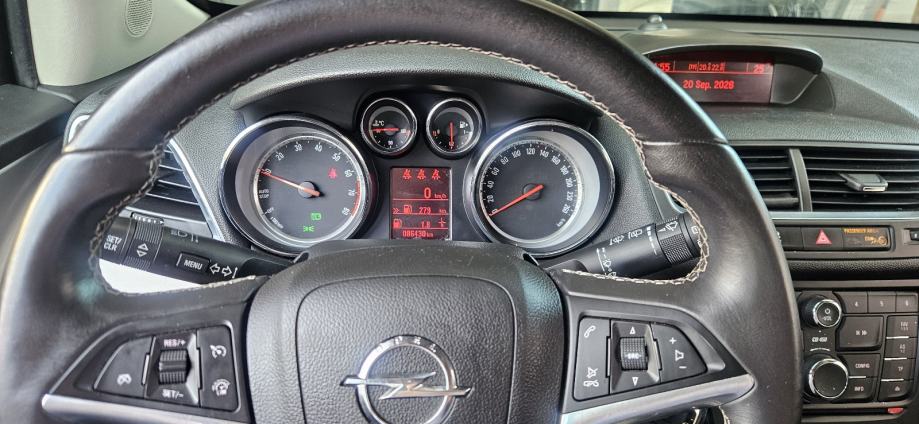 Opel Mokka 1,4 Turbo 140KS 4X4 Samo 86.000km Kupljena nova u HR, fotografija 6