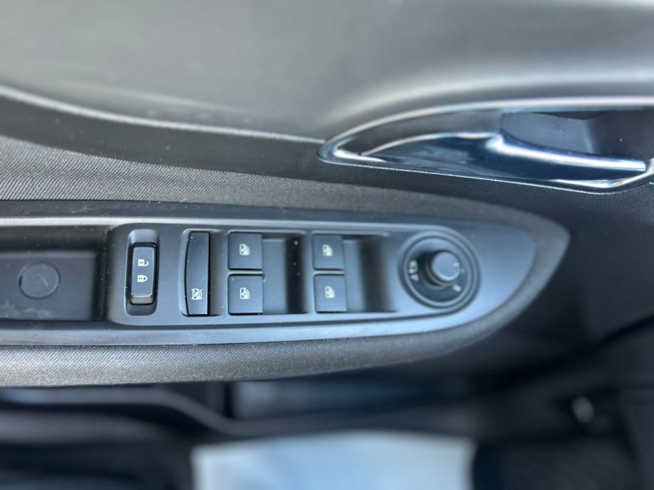 Opel Mokka 1,7 CDTi Enjoy Start/Stop, fotografija 8