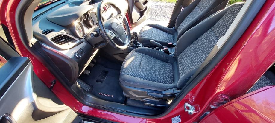 Opel Mokka 1,7CDTI, fotografija 9