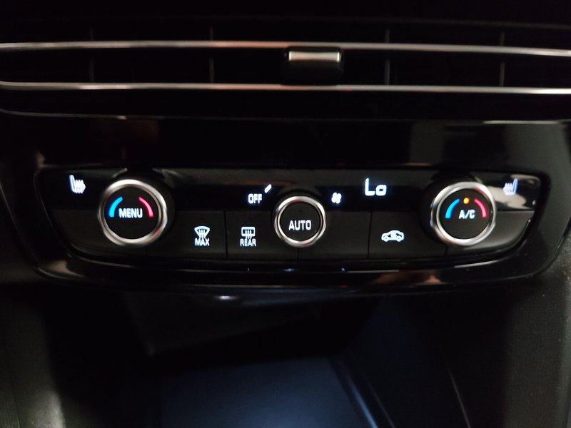 Opel Mokka-e Elegance • Full LED, fotografija 15
