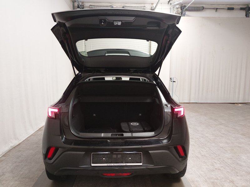 Opel Mokka-e Elegance • Full LED, fotografija 16
