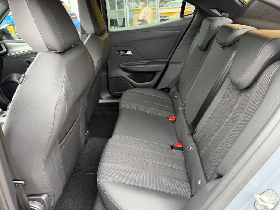 Opel Mokka GS 1.2 Turbo 100Kw - 8 godina garancije!, fotografija 13