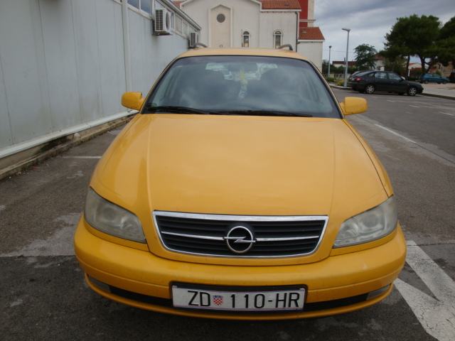 Opel Omega Karavan 2,2 DTI -  Hitno prodajem ! Prilika !