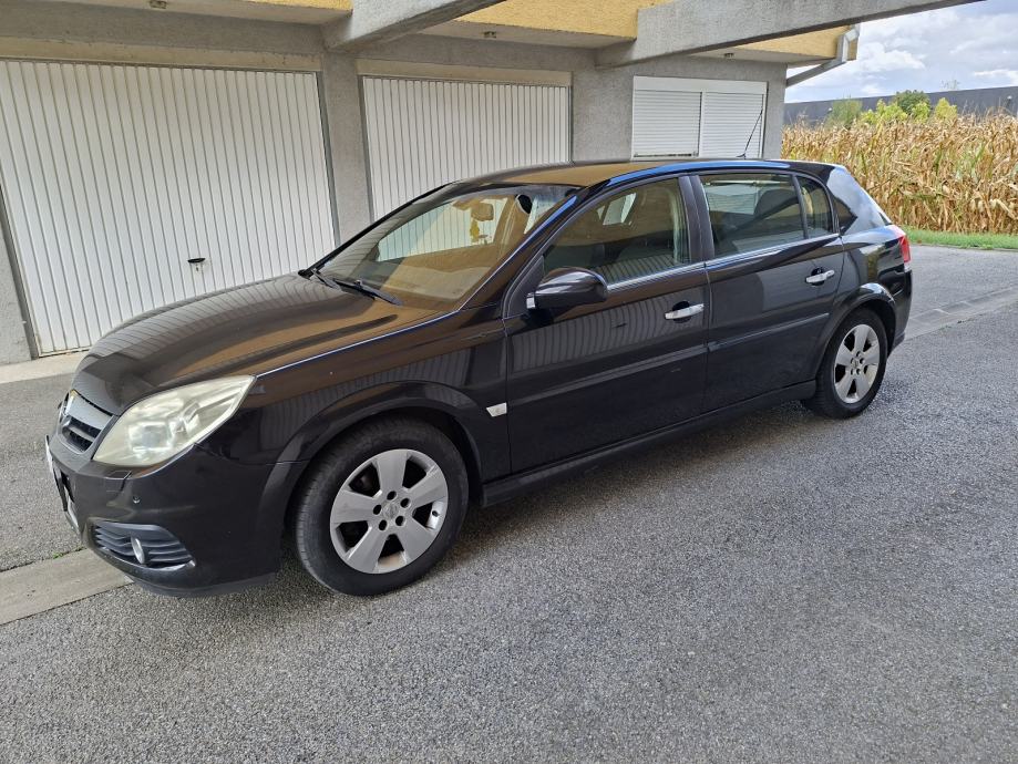 Opel Signum 2,2 16V 1 vl. 1 boj garaziran moguca zamjena, fotografija 11