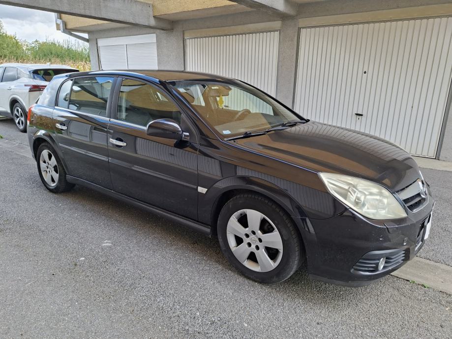 Opel Signum 2,2 16V 1 vl. 1 boj garaziran moguca zamjena, fotografija 14