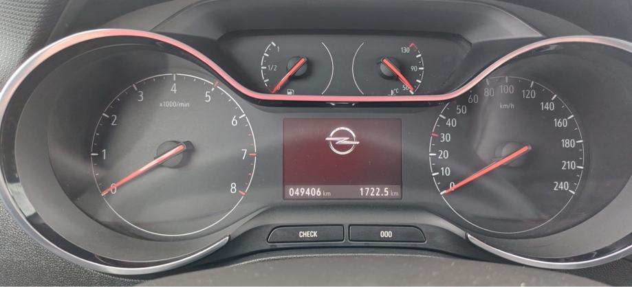 Opel Crossland X Elegance 1,5 110 ks **49.000 km**, fotografija 7