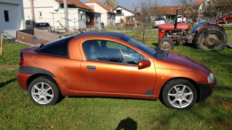 Opel tigra 1995