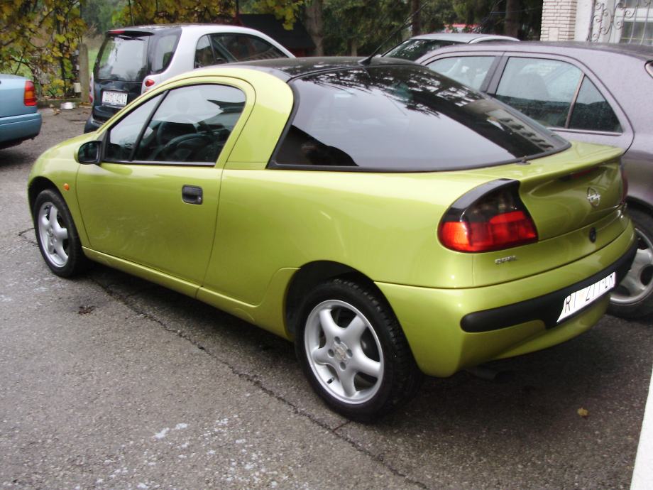 Opel tigra 1998