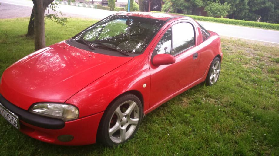 Opel tigra 1995