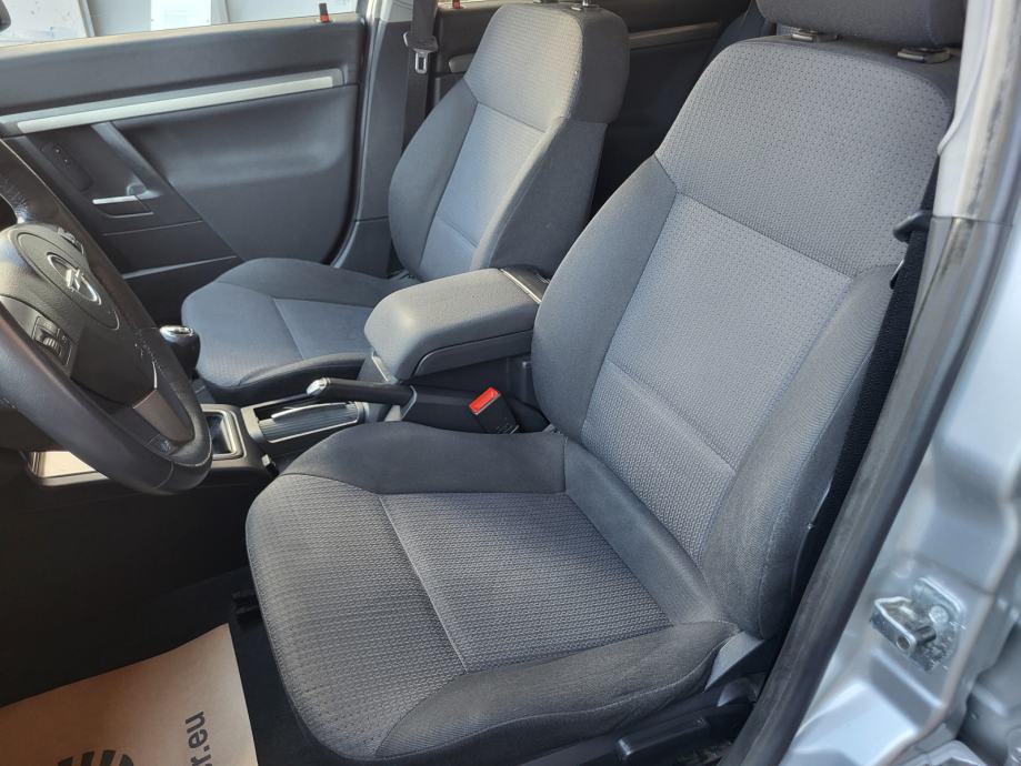 OPEL VECTRA 1.8 1. VLASNIK RAČUN DVOJNA KLIMA XENON ALU REG 09/2027, fotografija 15