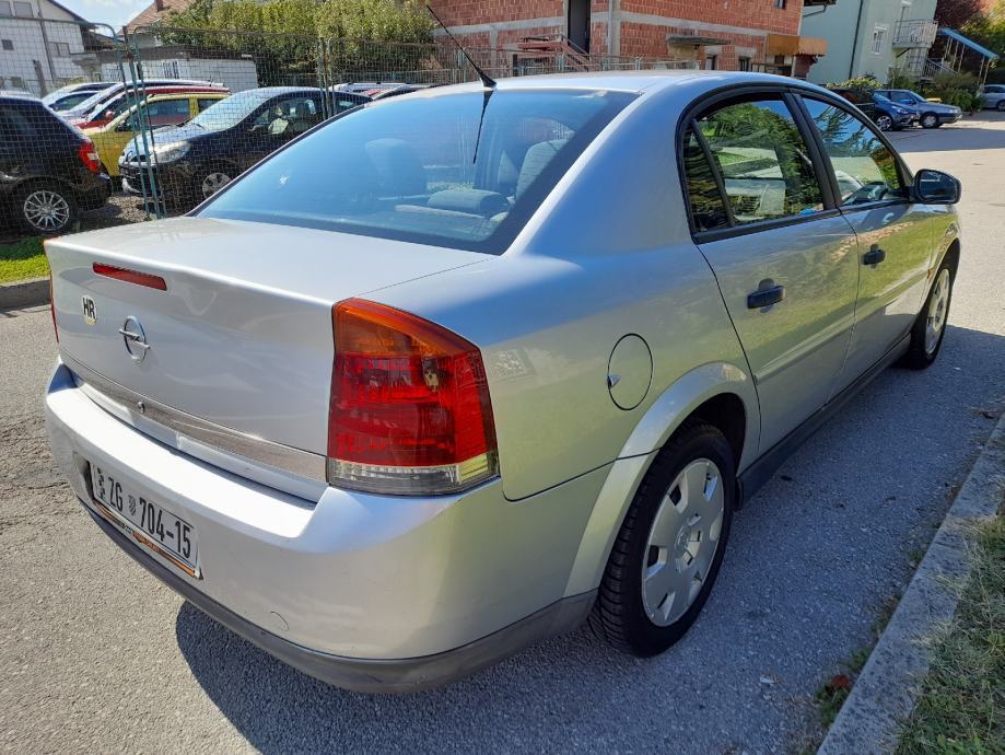 Opel Vectra 1,8, fotografija 7